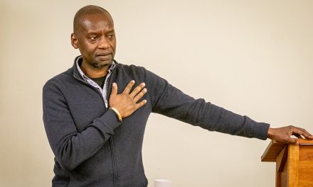 Rencontre avec Dorcy Rugamba, auteur de « Hewa Rwanda, lettre aux absents »