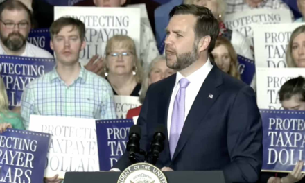 JD Vance waxa ay samaysaa sheegashooyin la iska waydiin karo oo ku saabsan khayaanada ka jirta barnaamijka Medicaid ee Maine
