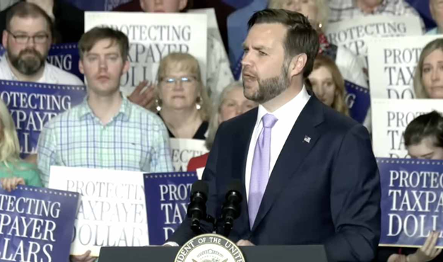 JD Vance hace afirmaciones cuestionables sobre el fraude en el programa Medicaid de Maine